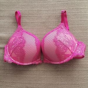 36C Victoria's Secret Bombshell Bra